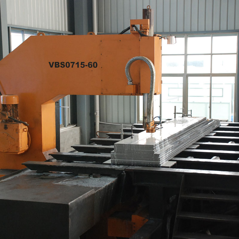 Hvordan giver de fire kerne formmaterialer præcise løsninger til forskellige arbejdsforhold i formfremstilling?